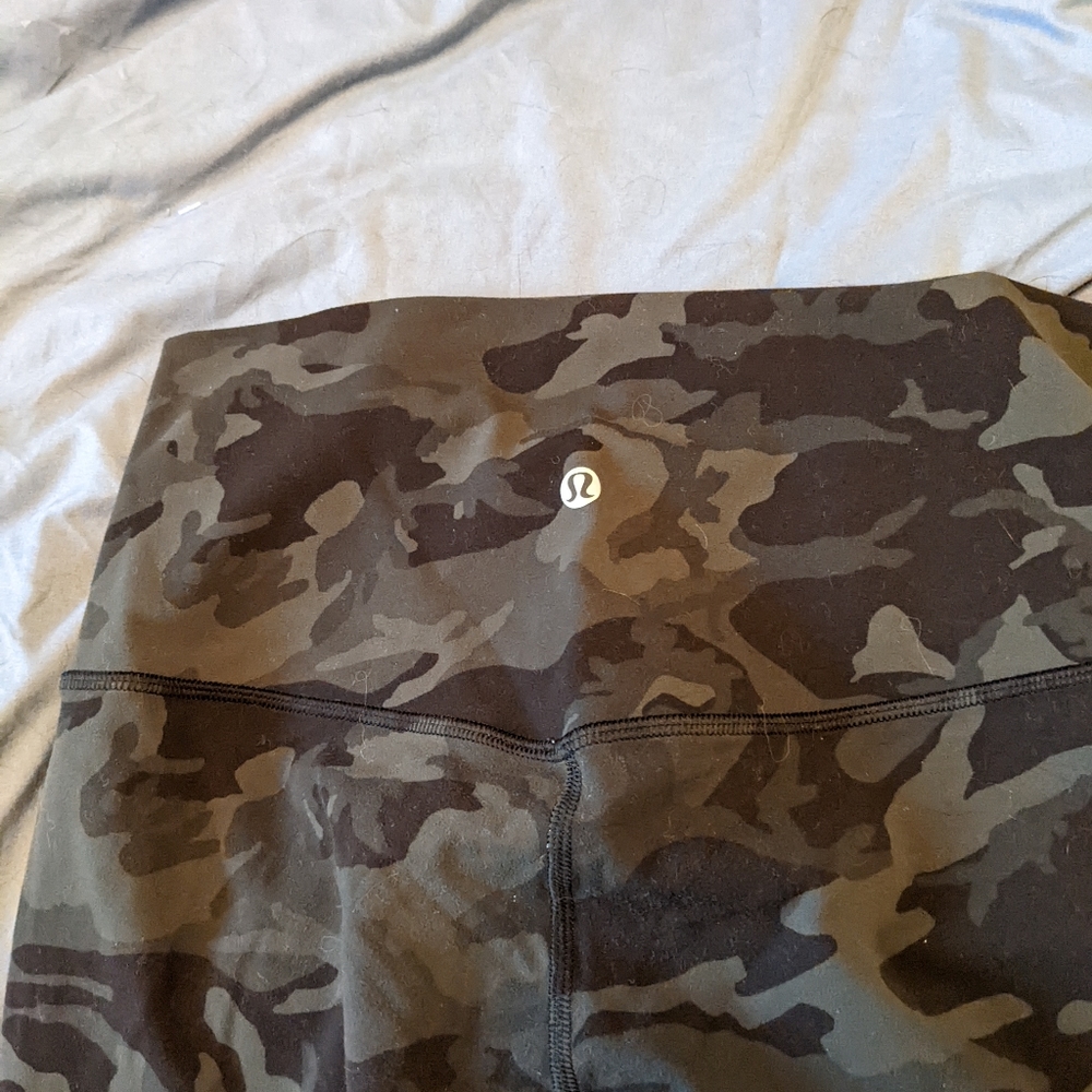 Lululemon Align Camo - Picture 2 of 3